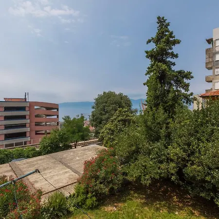 Riviera Διαμέρισμα *