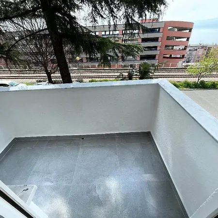 Riviera Apartment