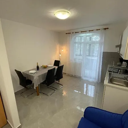 Apartment Riviera Rijeka